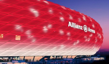 足彩网体育运营中心：贝尔勾勒完美球员蓝图，C罗射术、姆巴佩速度与自身两大绝技引领足球未来