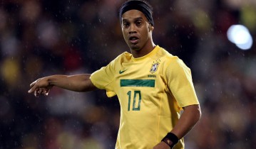 足彩网体育运营中心_科尔克兹畅谈利物浦适应之旅，过程轻松自如，与维尔茨默契天成