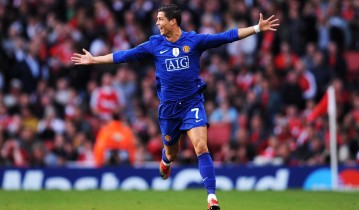 足彩网直播机构：场均15+9！佩林卡神操作赢得满堂彩，湖人隐患却不容忽视