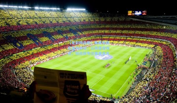 【足彩网品牌】弗里克回应裁判争议，认同德容观点，但选择专注赛事本身